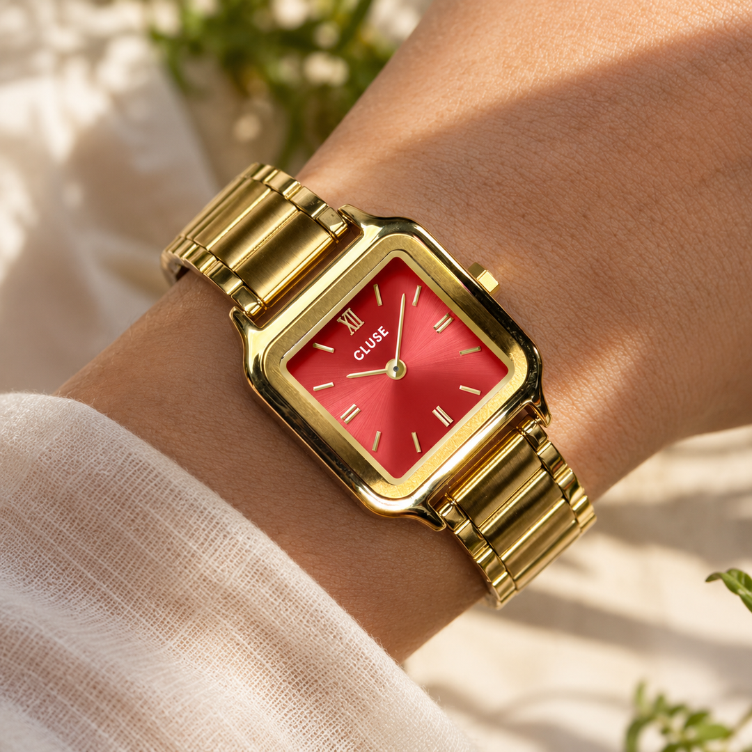 Montre CLUSE-Petite gracieuse dorée-rouge pastèque